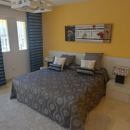 Apartment Elviria - Nikki - Luxury 2 Bed Marbella